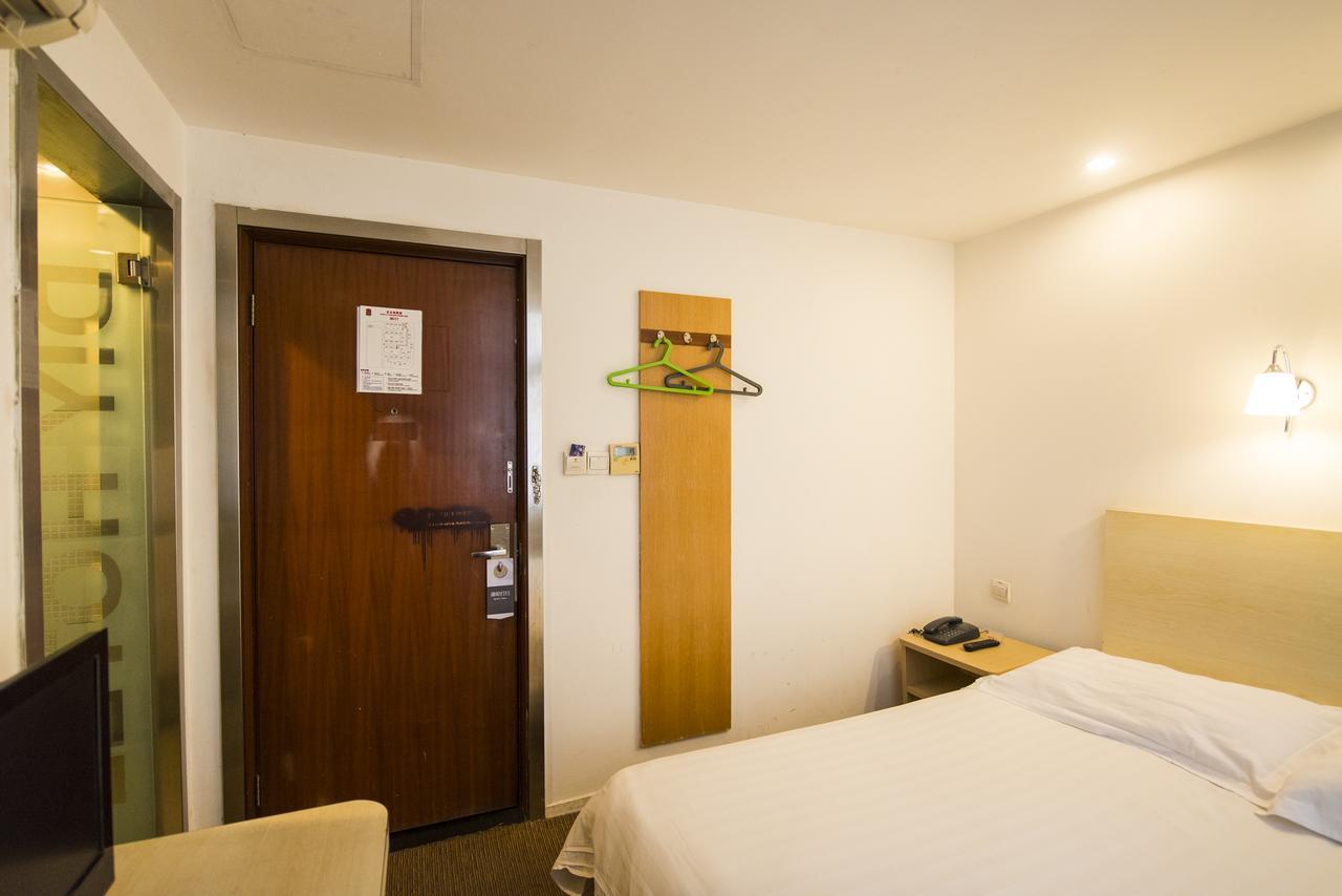 Motel Huzhou Hongqi Road Екстер'єр фото