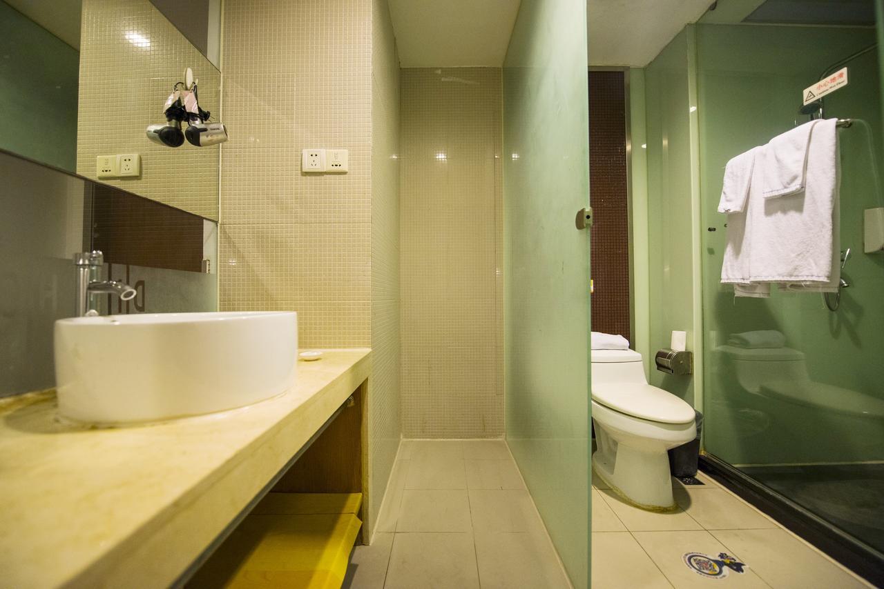 Motel Huzhou Hongqi Road Екстер'єр фото