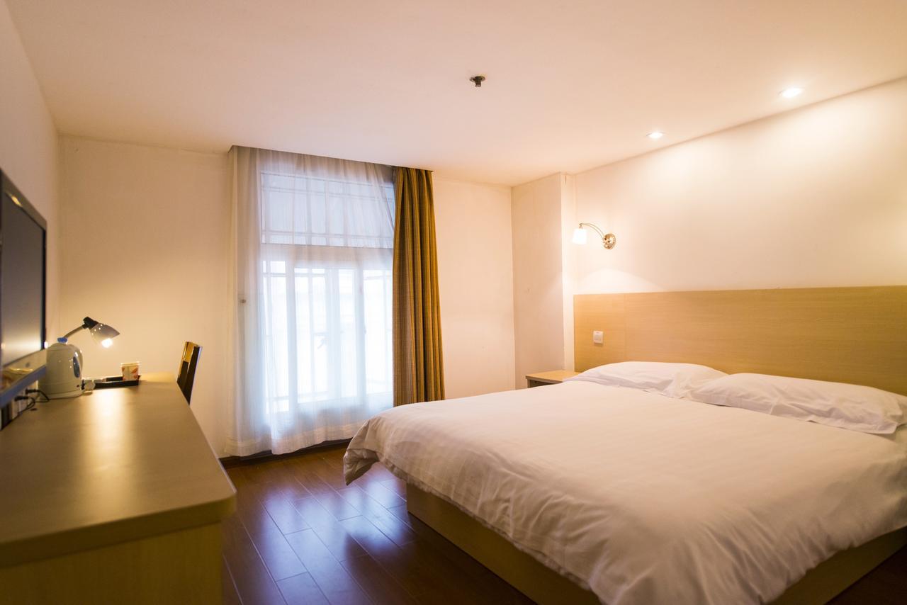 Motel Huzhou Hongqi Road Екстер'єр фото